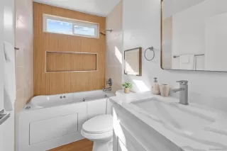 Photo #5: 250043526 Listing