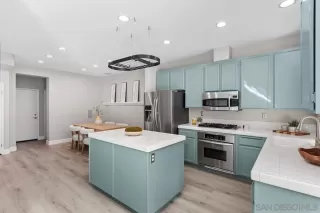 Photo #4: 250043546 Listing