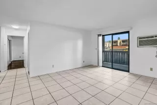 Photo #4: 250043566 Listing