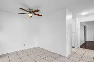 Photo #6: 250043566 Listing