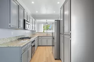 Photo #6: 250043578 Listing 