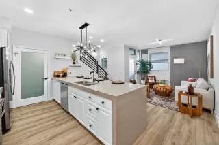 Photo #3: 250043584 Listing 