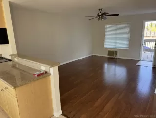 Photo #3: 250043647 Listing 