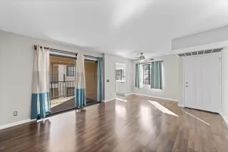 Photo #3: 250043652 Listing