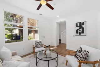 Photo #5: 250043684 Listing 