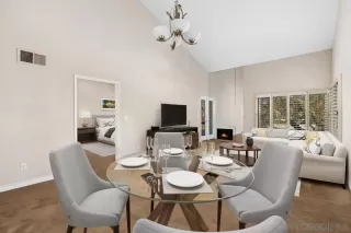 Photo #1: 250043713 Listing