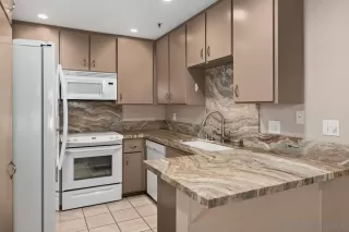 Photo #3: 250043713 Listing