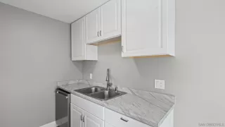 Photo #5: 250043715 Listing