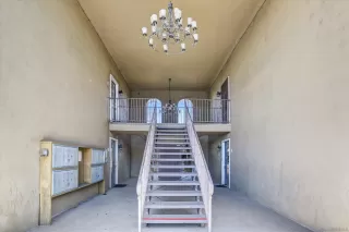 Photo #4: 250043739 Listing 