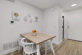 Photo #2: 250043842 Listing 