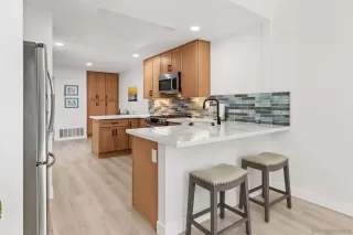 Photo #4: 250043851 Listing 