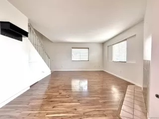 Photo #5: 250043863 Listing