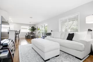 Photo #2: 250043876 Listing 