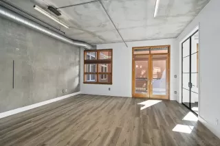 Photo #3: 250043878 Listing 