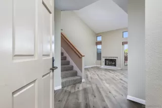 Photo #4: 250043899 Listing 