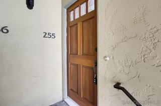 Photo #4: 250043911 Listing 