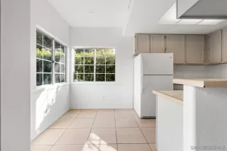 Photo #4: 250043929 Listing 