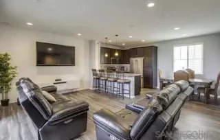 Photo #6: 250043956 Listing