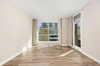 Photo #3: 250043995 Listing 