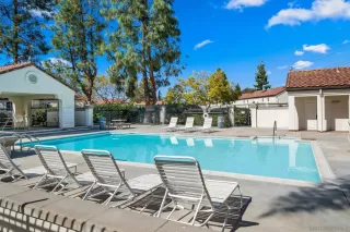 Photo #4: 250044011 Listing