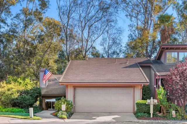 MLS: 250044012 Condo For Sale