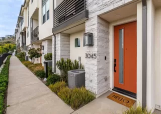 Photo #1: 250044022 Listing 