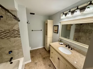 Photo #3: 250044109 Listing