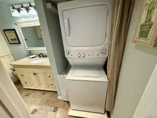 Photo #6: 250044109 Listing