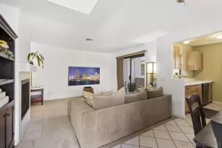 Photo #3: 250044136 Listing