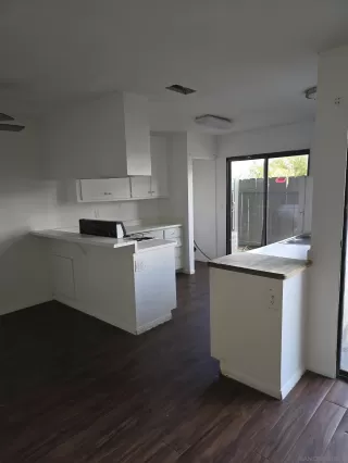 Photo #5: 250044137 Listing