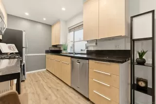 Photo #3: 250044162 Listing