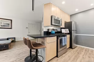 Photo #4: 250044162 Listing