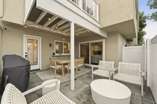 Photo #4: 250044163 Listing