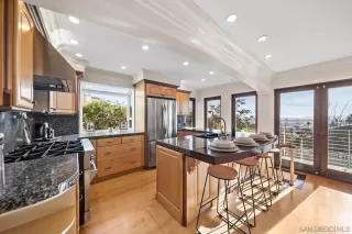 Photo #5: 250044165 Listing