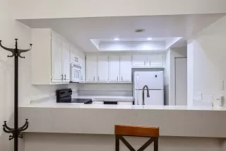 Photo #5: 250044180 Listing 