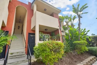 Photo #2: 250044183 Listing