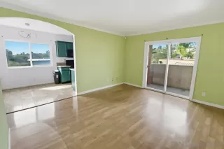 Photo #4: 250044183 Listing