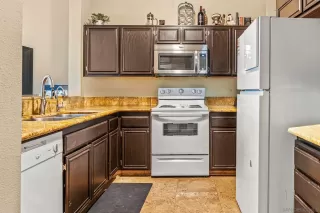 Photo #6: 250044184 Listing 