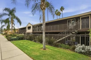 Photo #2: 250044220 Listing