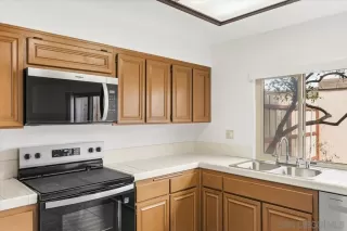 Photo #3: 250044234 Listing 