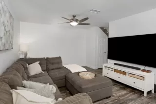 Photo #6: 250044246 Listing 