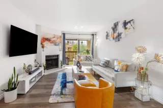 Photo #2: 250044271 Listing 