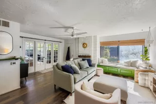 Photo #1: 250044286 Listing