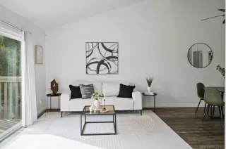 More Details about MLS # 250044290 : 7700 PARKWAY DR UNIT 3