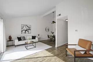 Photo #2: 250044290 Listing