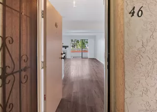 Photo #1: 250044301 Listing 