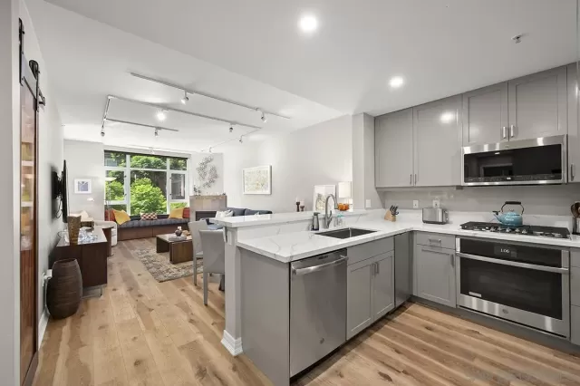 MLS: 250044321 Condo For Sale