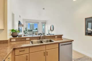 Photo #6: 250044339 Listing 