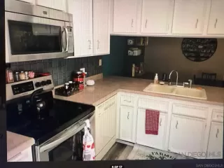 Photo #3: 250044340 Listing