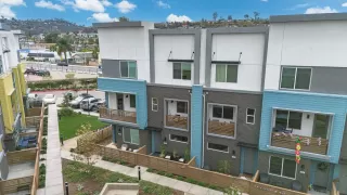 Photo #1: 250044341 Listing